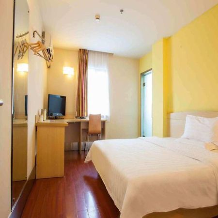 7 Days Inn Haikou Nansha Road City Plaza Екстер'єр фото
